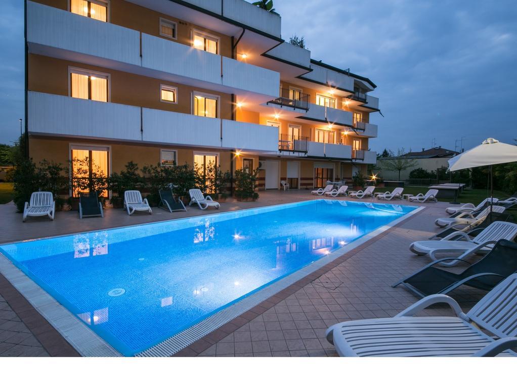 Ferretti Garda Palace Aparthotel